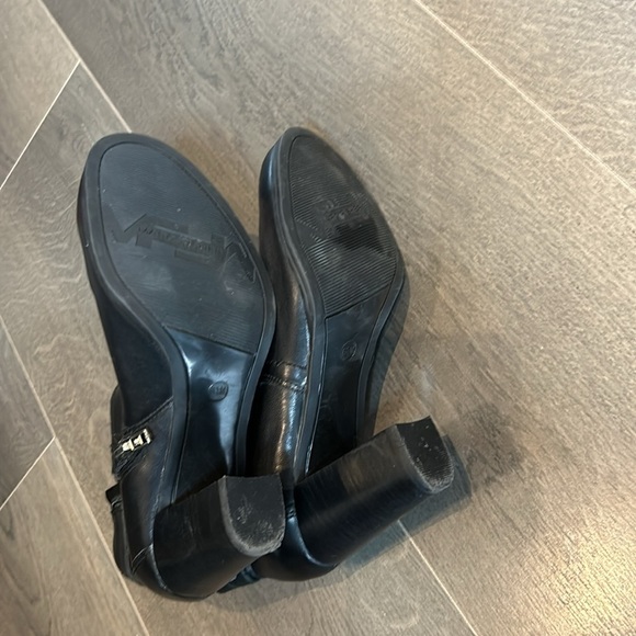 Marc Fisher Kattie Leather Ankle Booties Block Heel Black Women size 6.5 - Picture 13 of 13
